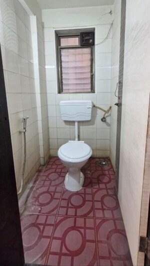 Bathroom in 2 BHK Apartment at Shree Mahavir Darshan CHS Kandivali West, Kandivali West – for Rent