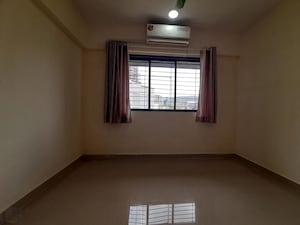 Room in 1 BHK Apartment at Samana Parivar, Goregaon East – for Rent