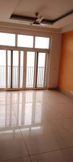4 BHK + Servant Room Apartment For Sale in Amrapali Platinum