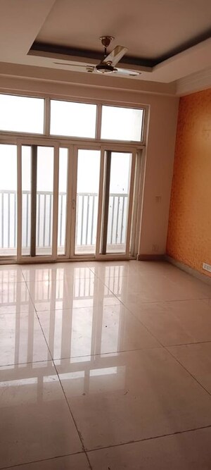 4 BHK Apartment For Sale in Amrapali Platinum, Sector 119