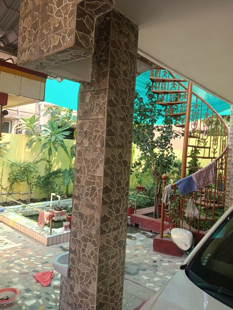 Balcony, vip colony 4 Bedroom 3000 Sq.Ft. Villa In Vip Colony Raipur 10422415