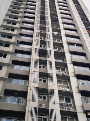 1 BHK Apartment For Rent in Ashar Axis, Majiwada