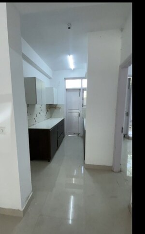 Bathroom in 3 BHK Builder Floor at TDI The Grand Retreat, Sector 88 – for Sale