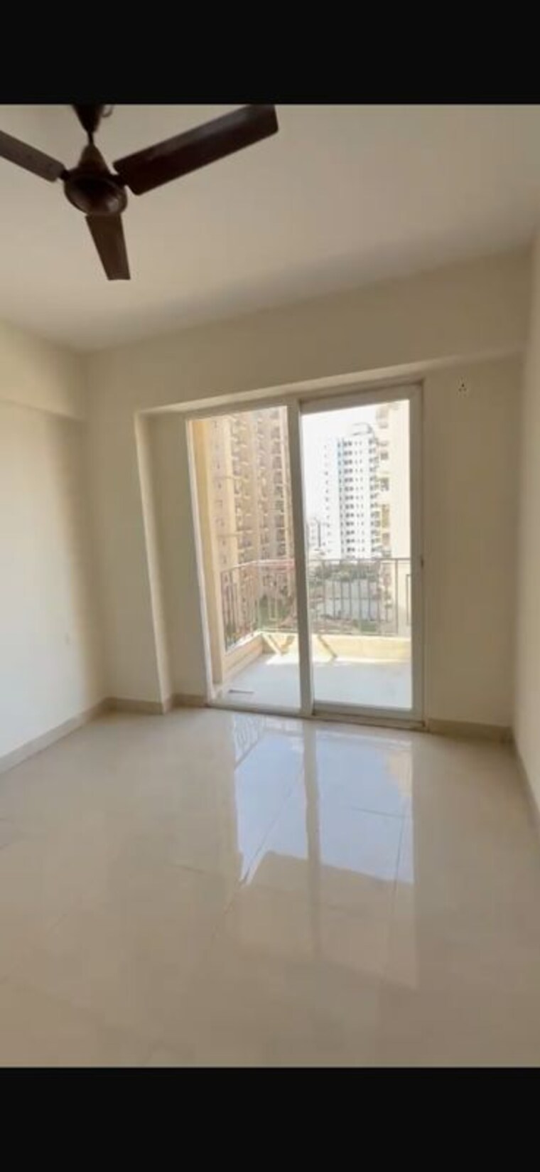 Room, signature-global-orchard-avenue 3 Bedroom 720 Sq.Ft. Apartment In Sector 93 Gurgaon 10422448
