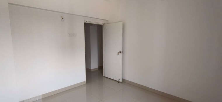 Room, centro-mhada 3 Bedroom 980 Sq.Ft. Apartment In Pimpri Pune 10422506