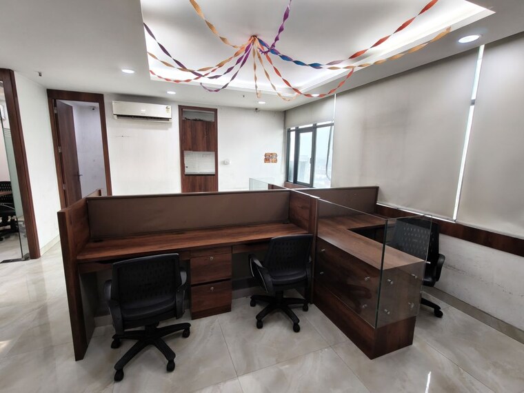 Team Area, netaji subhash place Commercial Office Space 1589 Sq.Ft. In Netaji Subhash Place Delhi 10422528