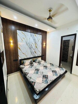 Bedroom in 3 BHK Apartment at Sunshine Enclave, Vip Road – for Rent