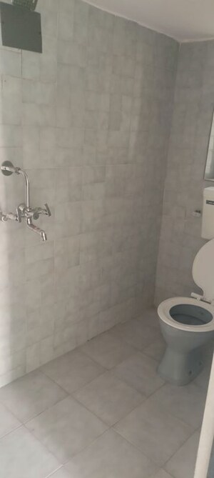 Bathroom in 2 BHK Apartment at Divya Smruthi, Malad West – for Rent
