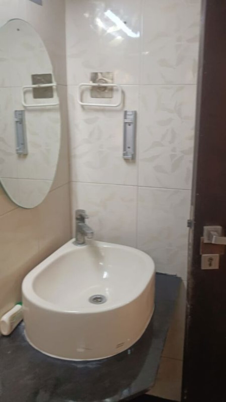 Bathroom, divya-smruthi 2 Bedroom 610 Sq.Ft. Apartment In Malad West Mumbai 10422533