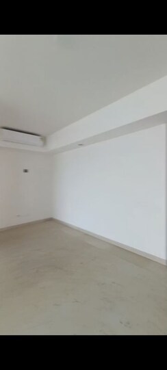 3.5 BHK + Servant Room Apartment For Sale in Godrej Air Sector 85