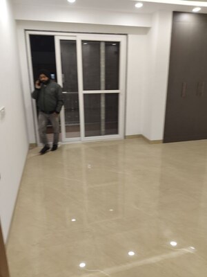 Room in 4 BHK Builder Floor at Chattarpur – for Sale