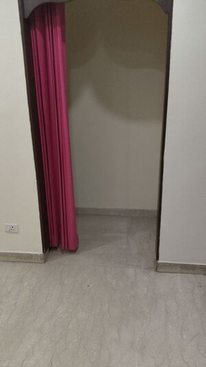Room in 3 BHK Builder Floor at Chattarpur – for Sale