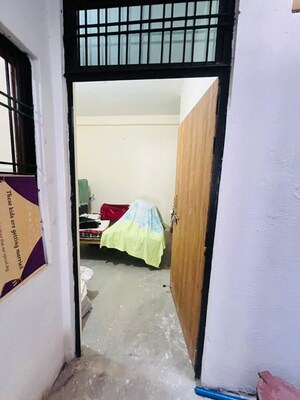 Room in 3 BHK Independent House at Bakshi Ka Talab – for Sale