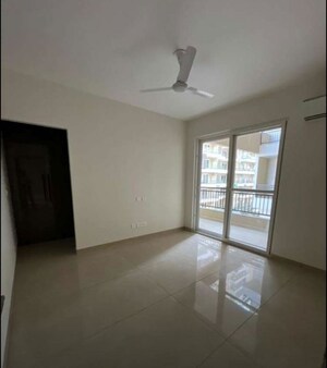 Room in 3 BHK Apartment at Maya Green Lotus Utsav, International Airport Road – for Rent
