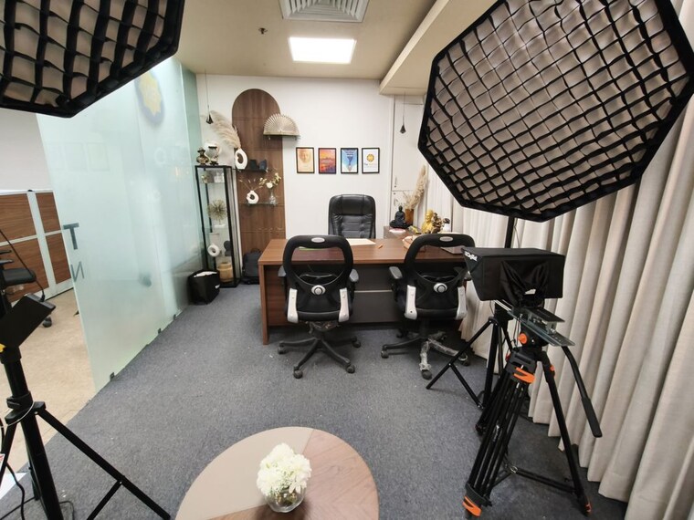Team Area, netaji subhash place Commercial Office Space 1976 Sq.Ft. In Netaji Subhash Place Delhi 10422605