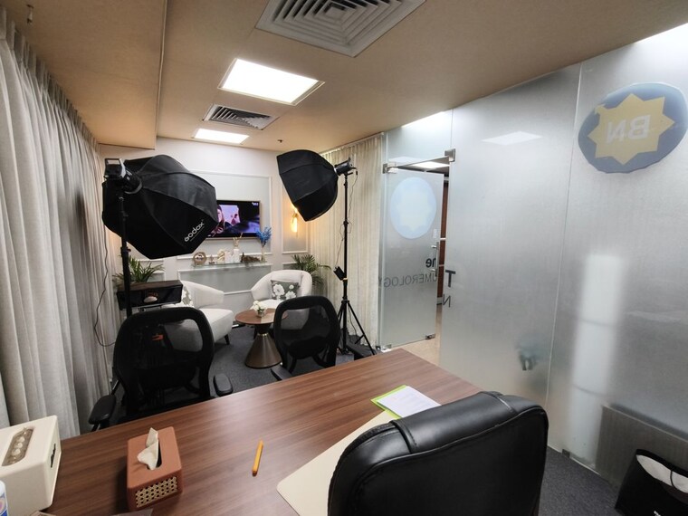 Team Area, netaji subhash place Commercial Office Space 1976 Sq.Ft. In Netaji Subhash Place Delhi 10422605