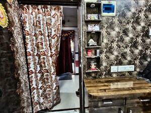 Gym in 1 BHK Apartment at Aashirwad Apartment Andheri, Andheri East – for Rent