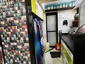 Team Area in 1 BHK Apartment at Aashirwad Apartment Andheri, Andheri East – for Rent