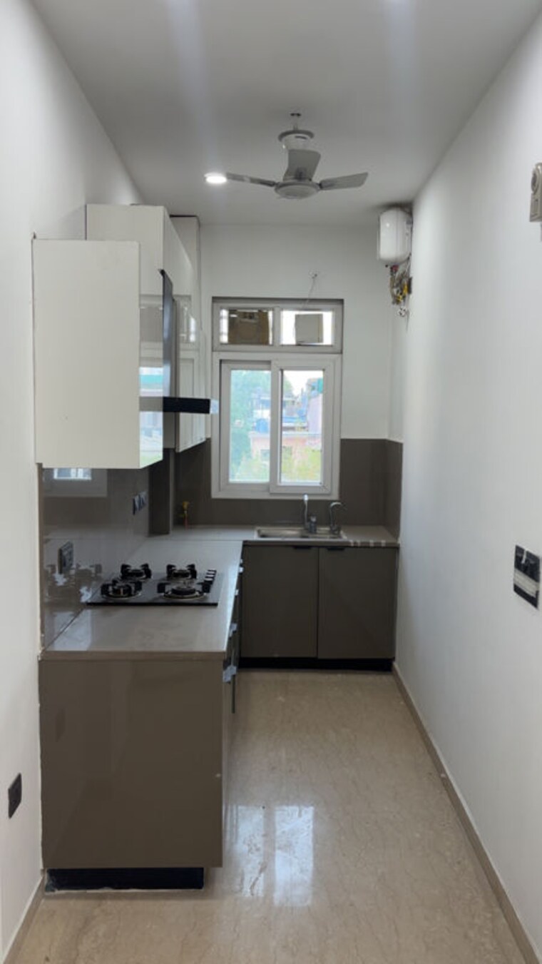 Kitchen, vikas puri 3 Bedroom 750 Sq.Ft. Builder Floor In Vikas Puri Delhi 10422655