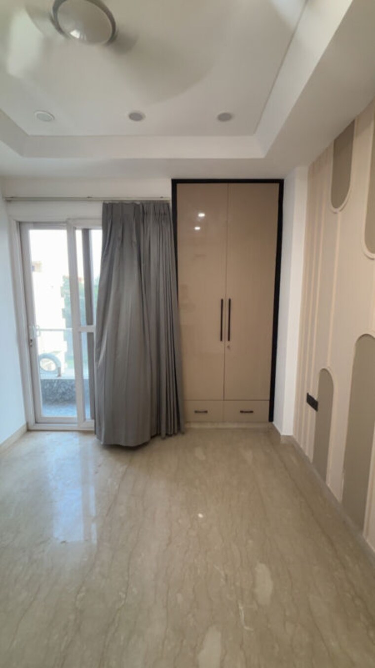 Room, vikas puri 3 Bedroom 750 Sq.Ft. Builder Floor In Vikas Puri Delhi 10422655