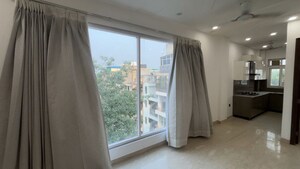 Room in 3 BHK Builder Floor at Vikas Puri – for Sale