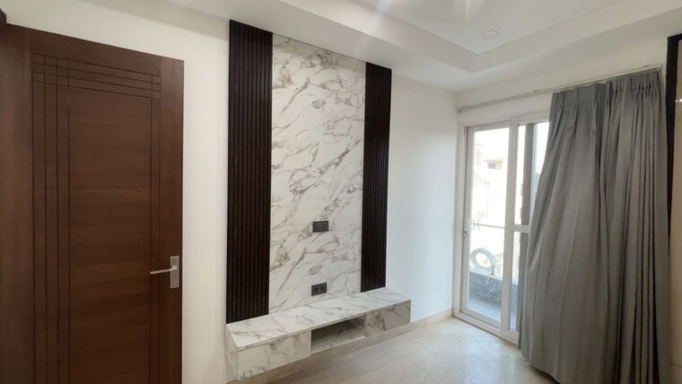 Room, vikas puri 3 Bedroom 750 Sq.Ft. Builder Floor In Vikas Puri Delhi 10422655