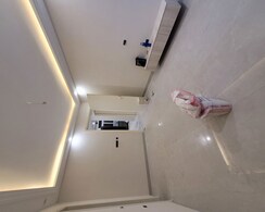 4 BHK + Pooja Room,Servant Room,Study Room,Extra Room Builder Floor For Sale in Green Fields Colony