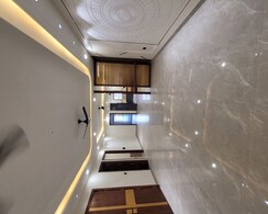 4 BHK + Pooja Room,Servant Room,Study Room,Extra Room Builder Floor For Sale in Green Fields Colony