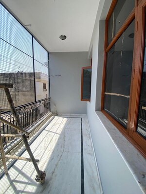 Balcony in 2 BHK Builder Floor at Sector 23 – for Rent