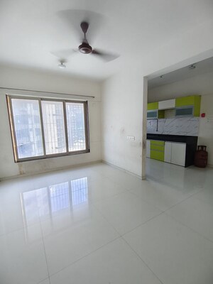 Room in 1 BHK Apartment at Gsa Grandeur, Malad East – for Rent