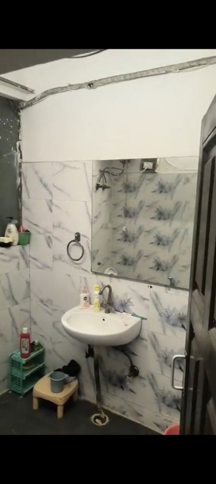 Bathroom, palam-vihar-residents-association 3 Bedroom 1580 Sq.Ft. Builder Floor In Palam Vihar Gurgaon 10422788