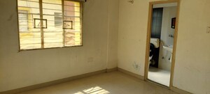 Room in 3 BHK Apartment at Sarsuna – for Rent
