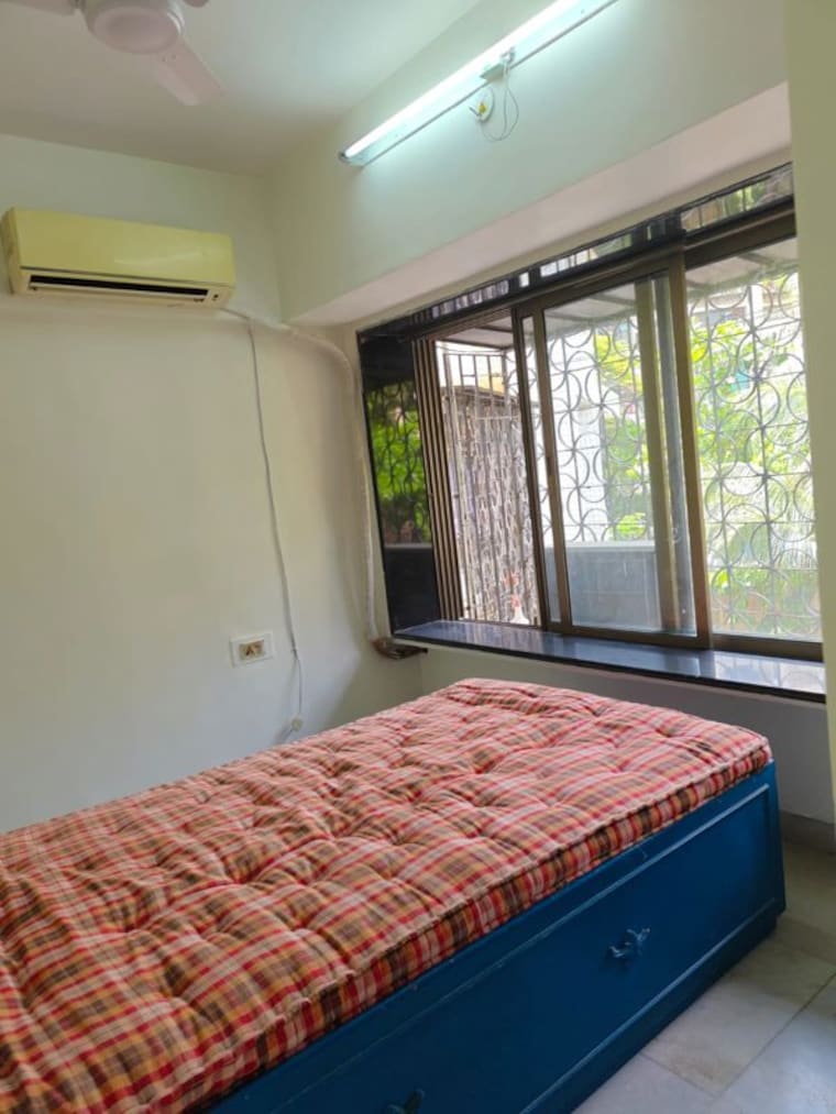 Bedroom, andheri west 2.5 Bedroom 1000 Sq.Ft. Apartment In Andheri West Mumbai 10422810