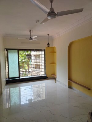 2.5 BHK Apartment For Rent in Andheri West