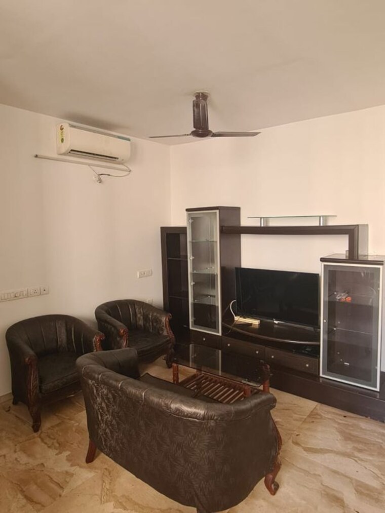 Living Room, hiranandani-estate-rodas-enclave 2 Bedroom 740 Sq.Ft. Apartment In Ghodbunder Road Thane 10422766