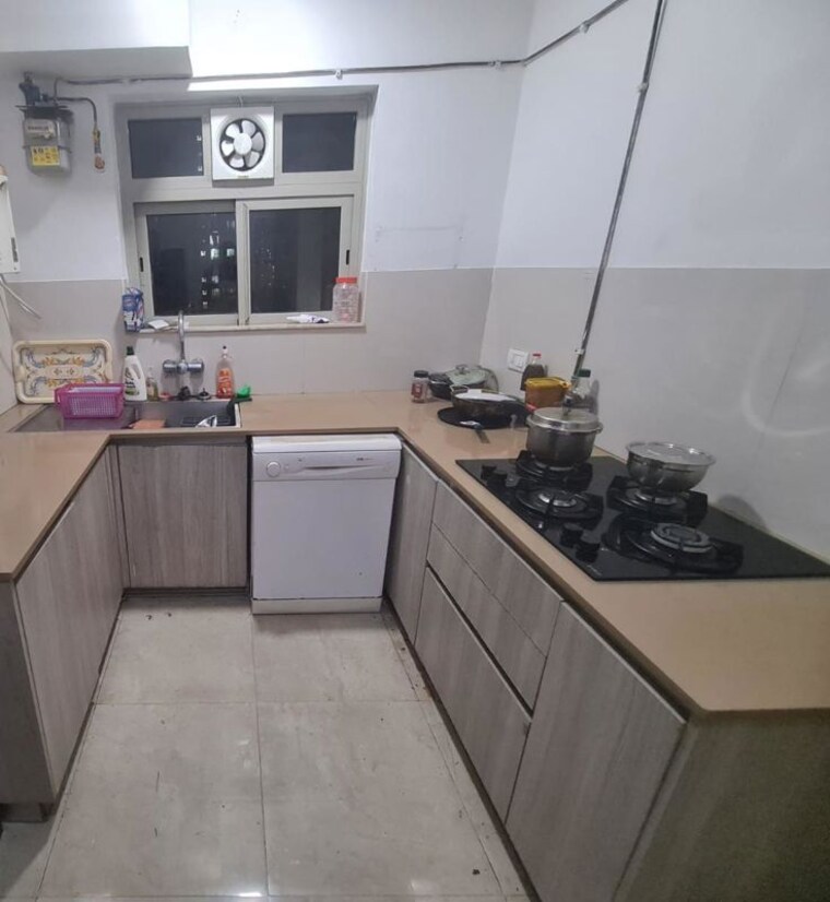 Kitchen, hiranandani-estate-rodas-enclave 2 Bedroom 740 Sq.Ft. Apartment In Ghodbunder Road Thane 10422766