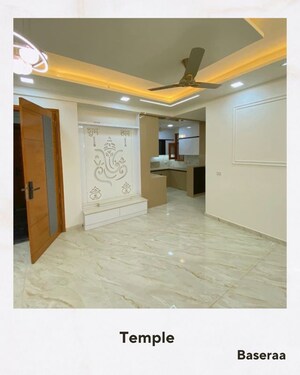 Room in 3 BHK Apartment at Gulshan GC Grand, Vaibhav Khand – for Rent