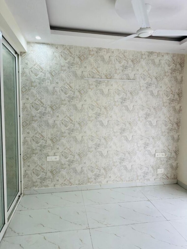 Room, preet colony 3 Bedroom 1150 Sq.Ft. Builder Floor In Preet Colony Zirakpur 10422834