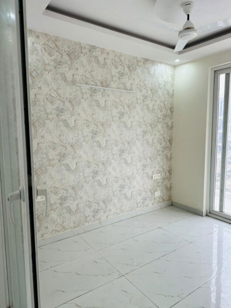 Room, preet colony 3 Bedroom 1150 Sq.Ft. Builder Floor In Preet Colony Zirakpur 10422834