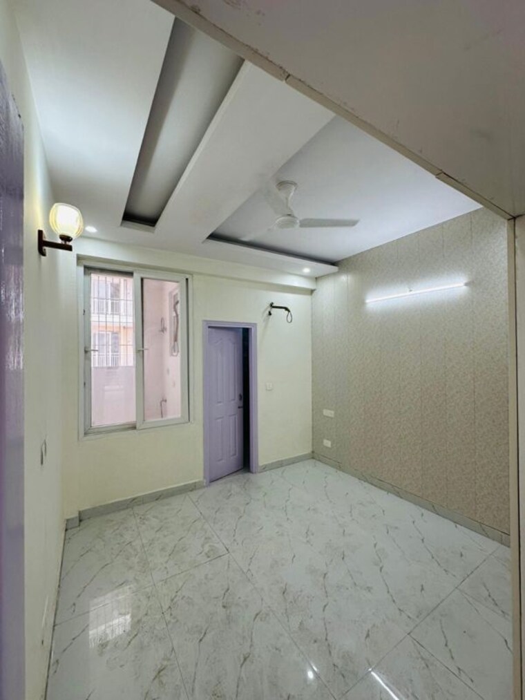 Room, preet colony 3 Bedroom 1150 Sq.Ft. Builder Floor In Preet Colony Zirakpur 10422834
