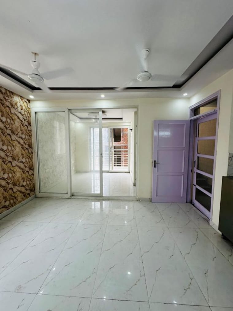 Room, preet colony 3 Bedroom 1150 Sq.Ft. Builder Floor In Preet Colony Zirakpur 10422834