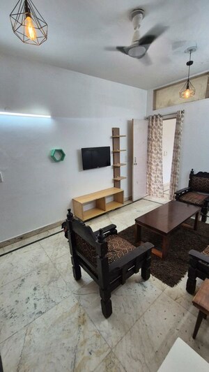 Living Room in 1 BHK Builder Floor at Humayunpur – for Rent