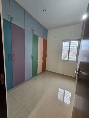 Room in 2 BHK Apartment at Bren Northern Lights, Jakkuru – for Rent