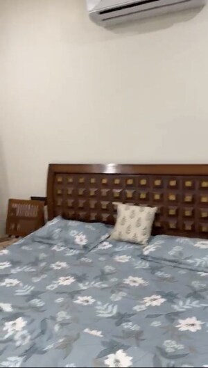 Bedroom in 3 BHK Builder Floor at Sector 15 – for Rent