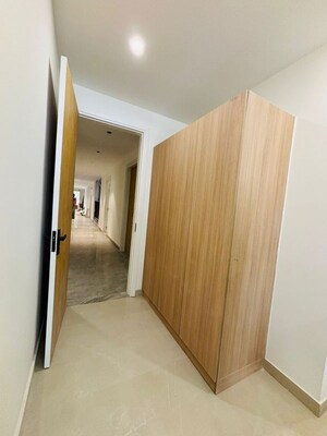 Room in 1 RK Builder Floor at Sector 53 – for Rent