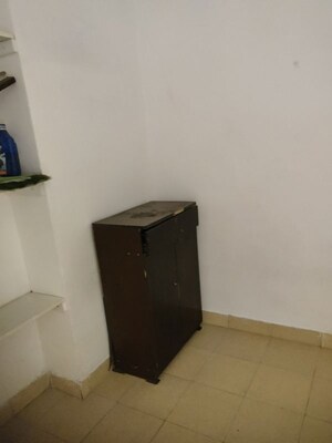 Furnished Amenities in 4 BHK Apartment at M3M Golf Estate, Sector 65 – for Rent