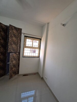 Room in 1 BHK Apartment at Sadh Nagar – for Rent