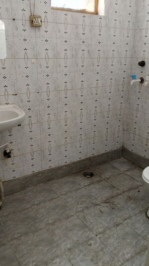 Bathroom in 2 BHK Builder Floor at Ip Colony – for Rent