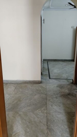 Room in 2 BHK Builder Floor at Ip Colony – for Rent