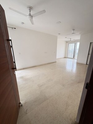 3 BHK Apartment For Rent in Emaar The Palm Drive-The Premier Terraces, Sector 66